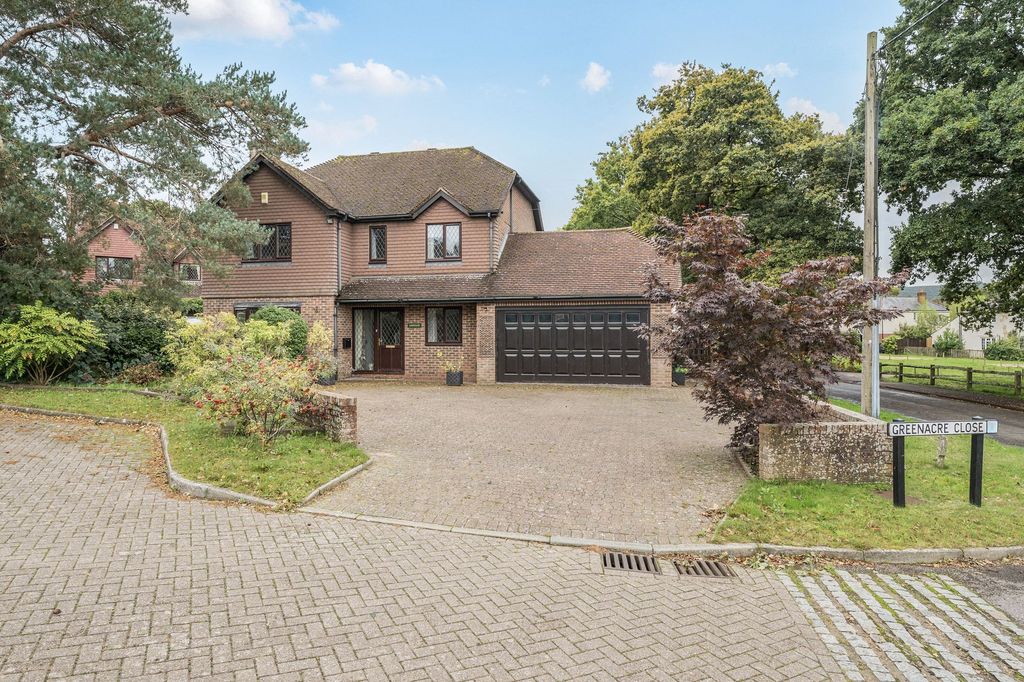 Property photo 1 of 25