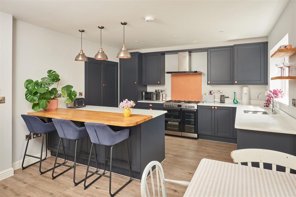 Property photo 2 of 19 79 Ho17 25-06-24_Ryanwicks_Homeorchard_0171.Jpg