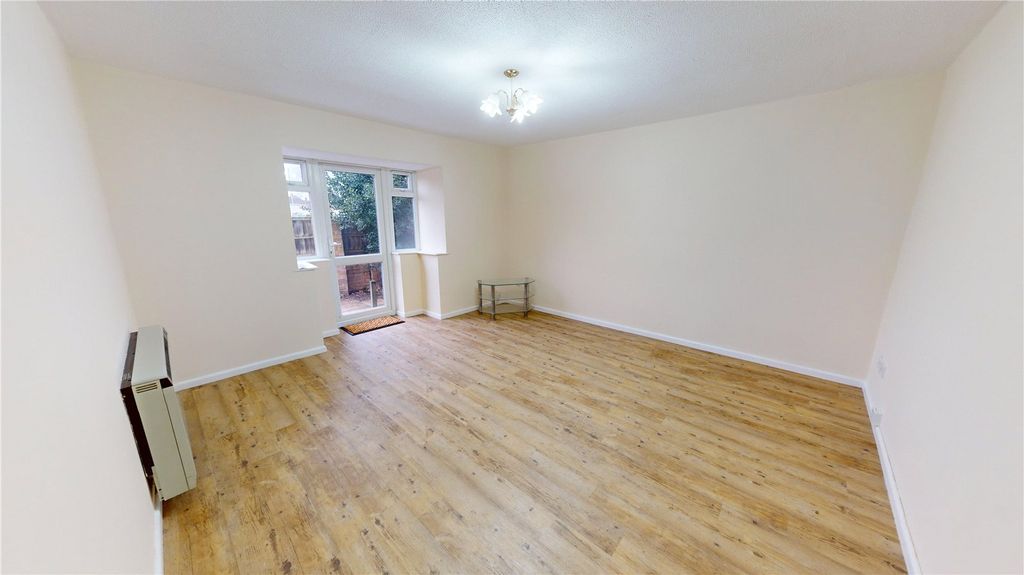 Property photo 2 of 12 Picture No. 12