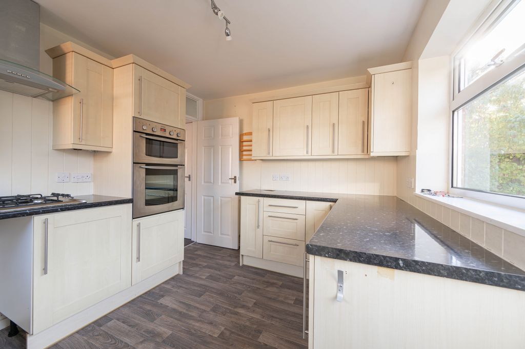 Property photo 2 of 10 Dsc_2561-Hdr