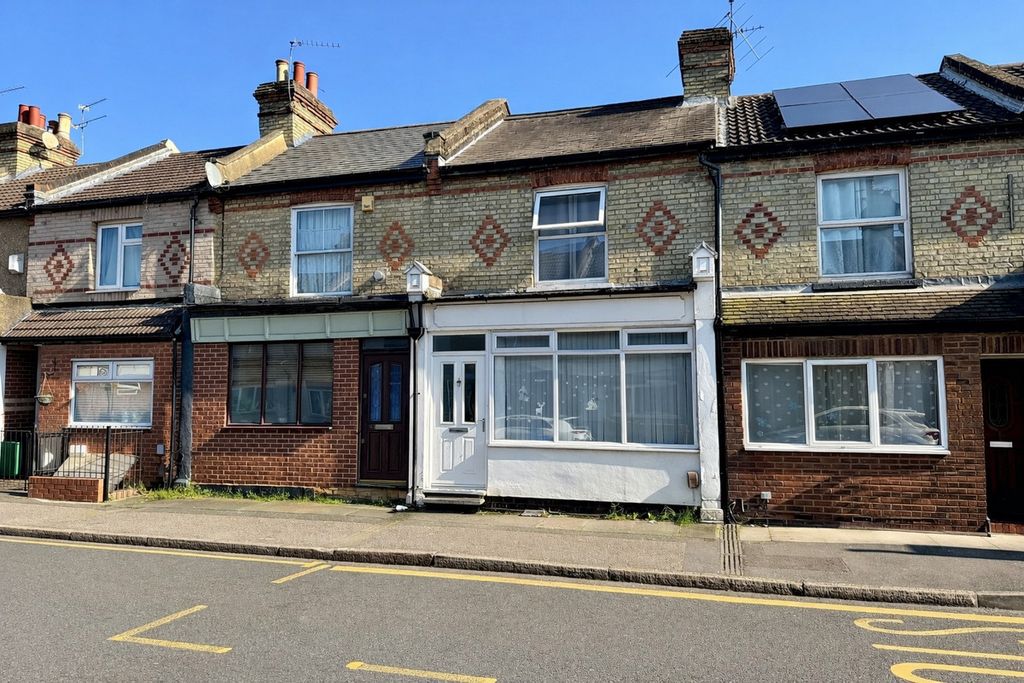 Property photo 1 of 14