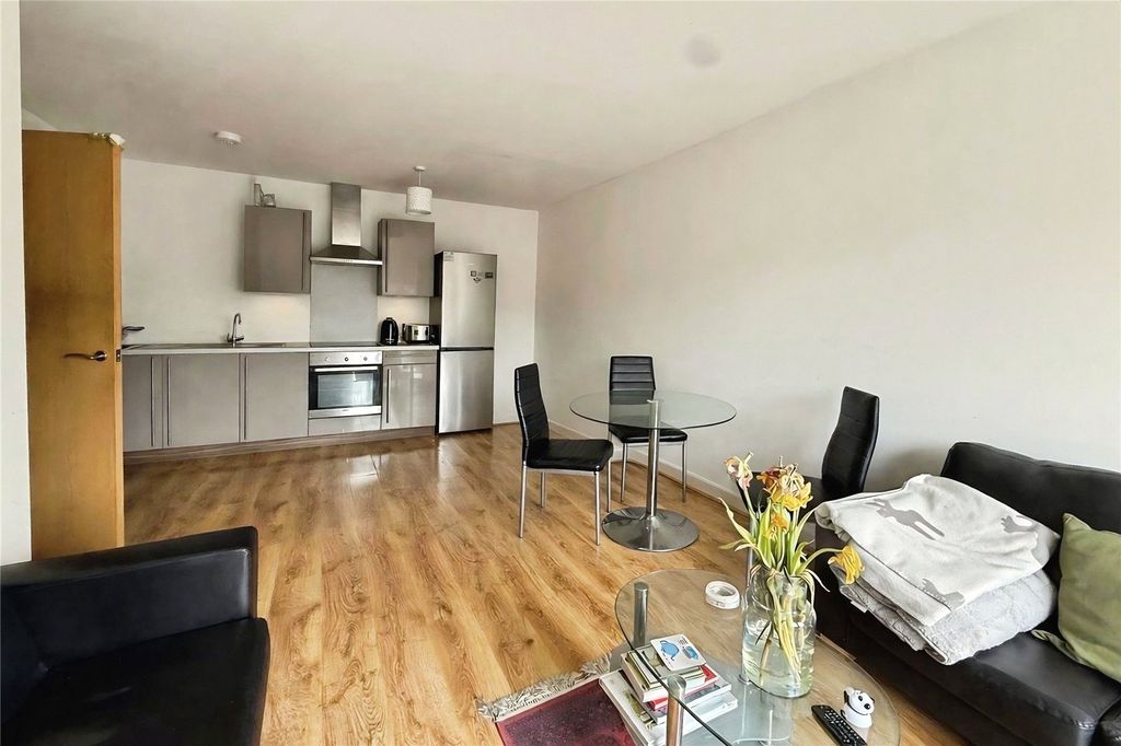 Property photo 2 of 9 Picture No. 01