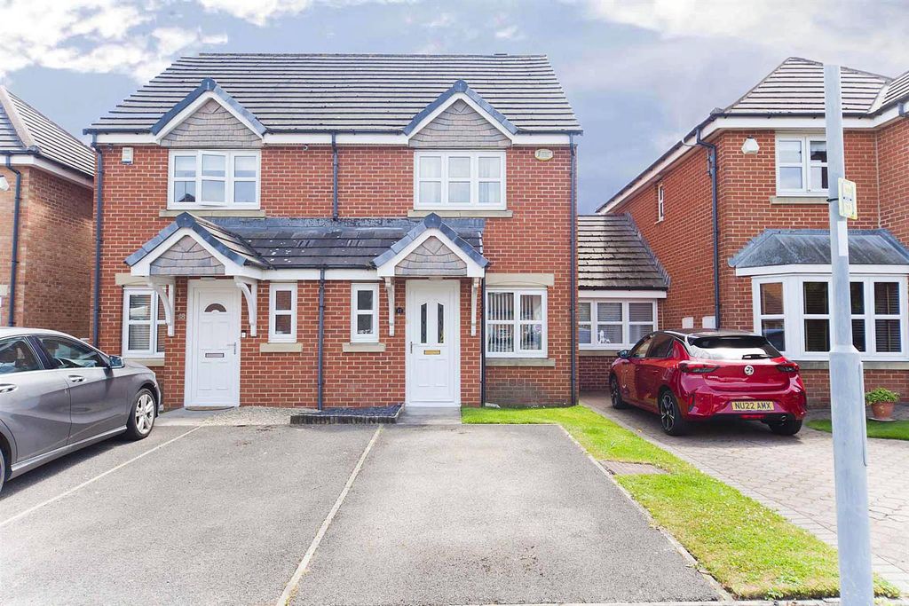 Property photo 1 of 19
