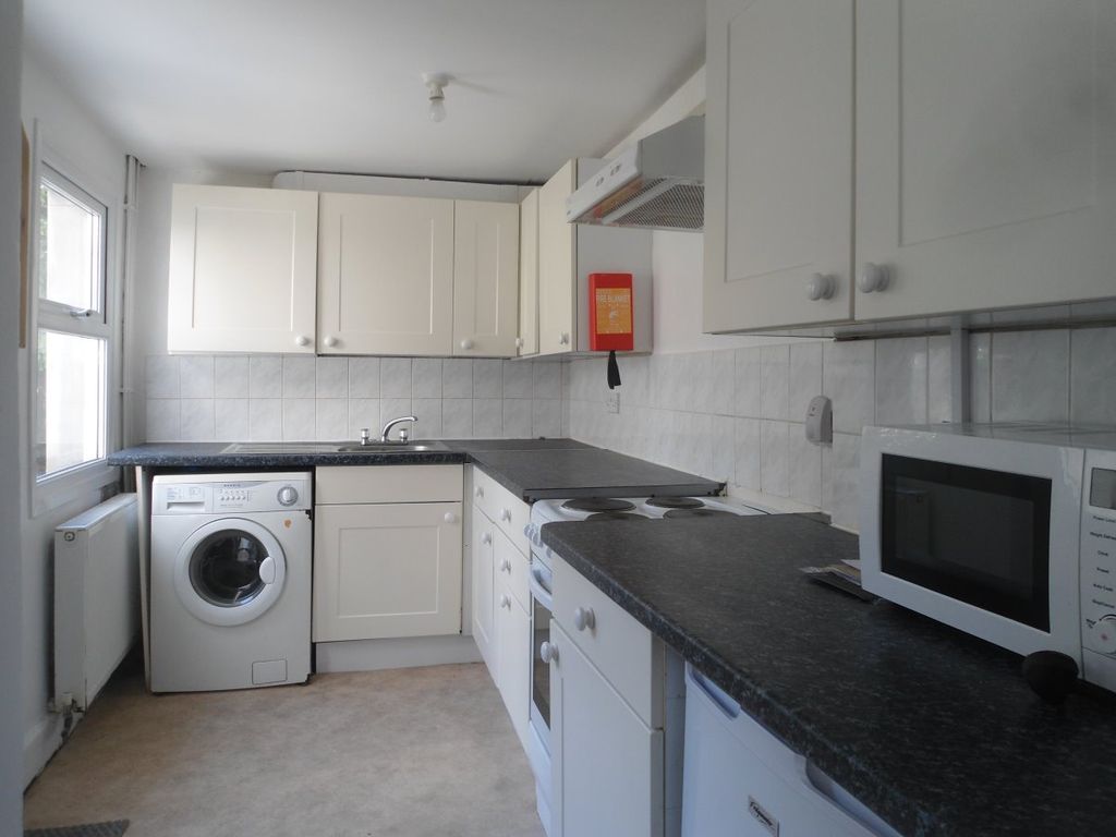 Property photo 2 of 11 Gallery