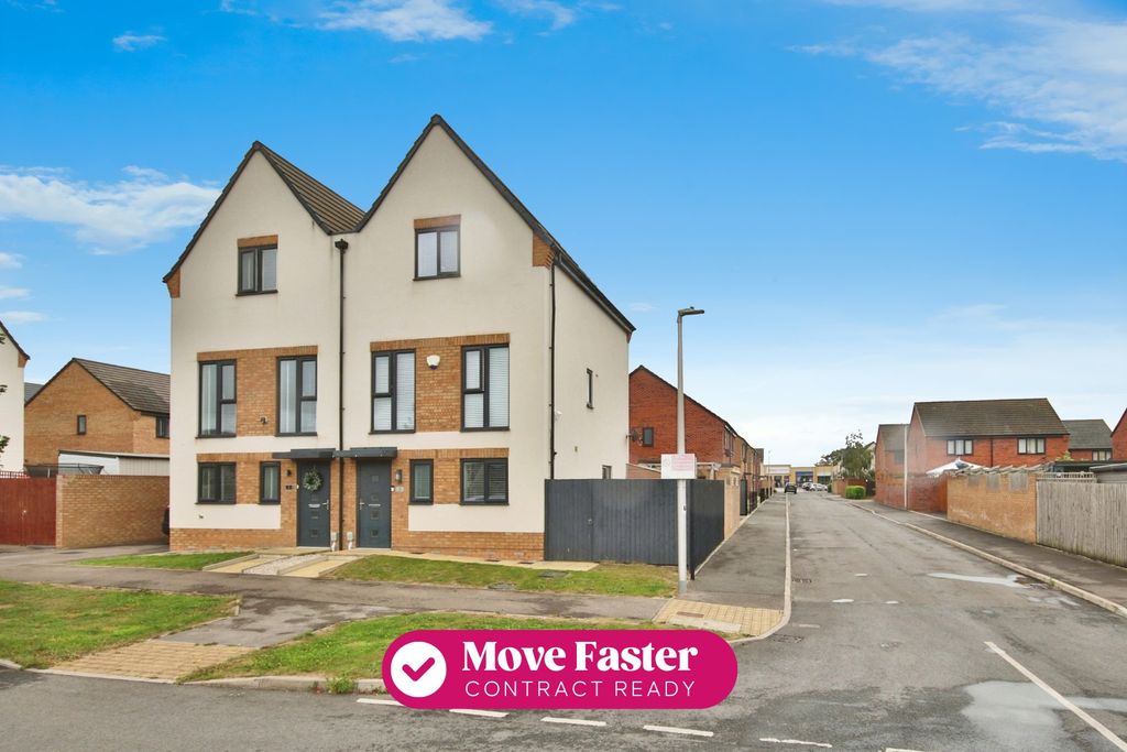 Property photo 1 of 24 4446323