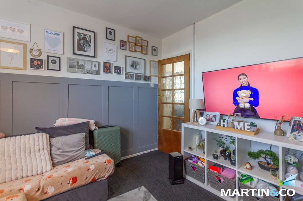 Property photo 3 of 7