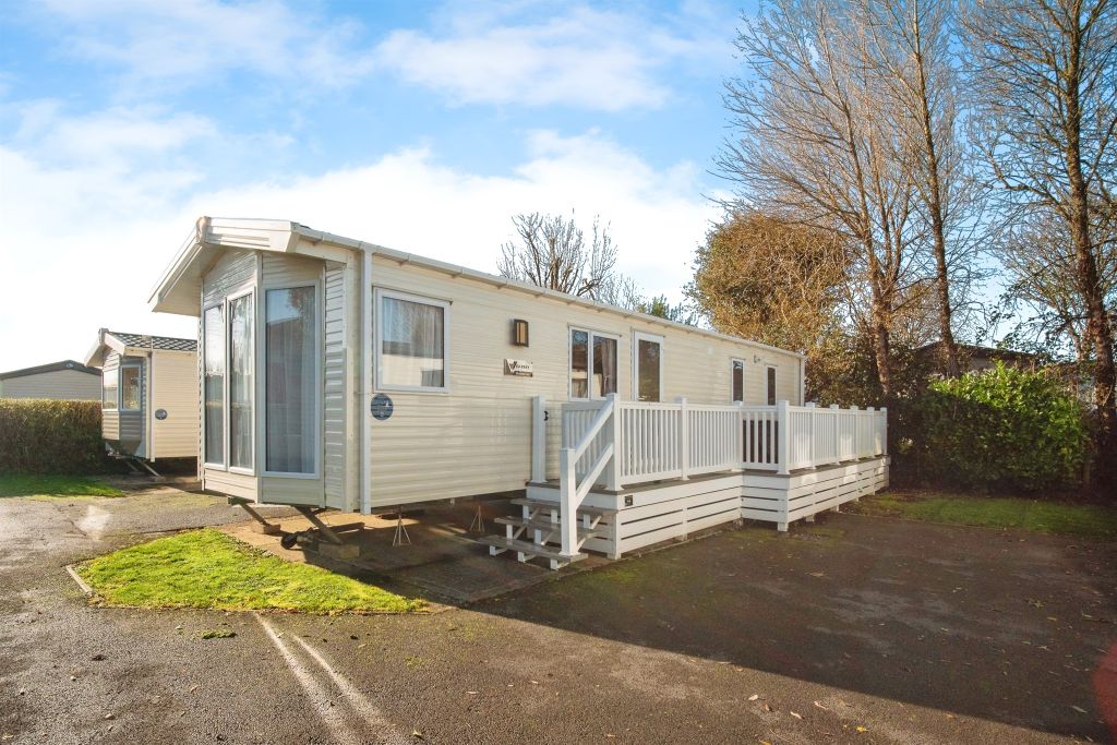 Property photo 1 of 25