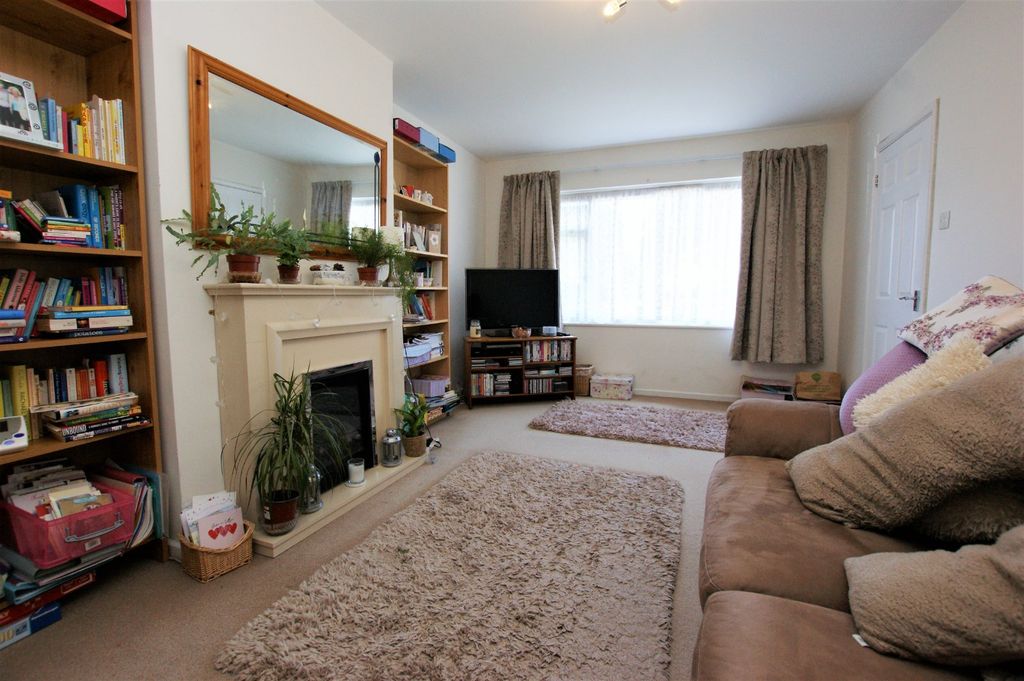 Property photo 2 of 12 Picture No. 07