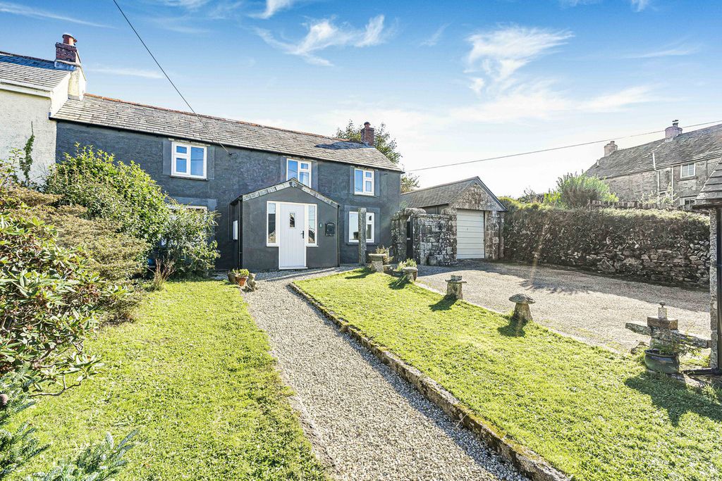 Property photo 1 of 23