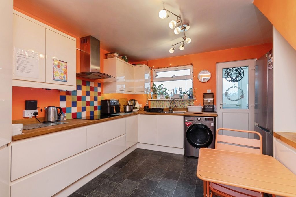 Property photo 2 of 20 Picture 2