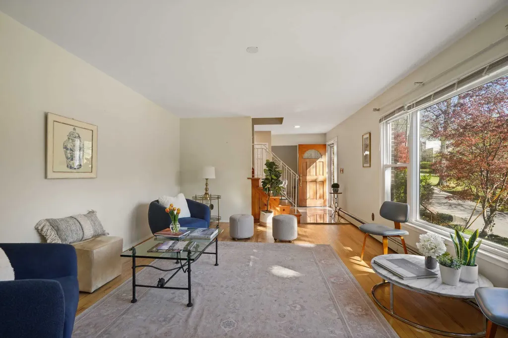 Property photo 2 of 25 <Alttext/>