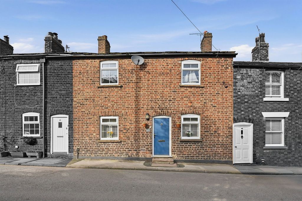 Property photo 1 of 37