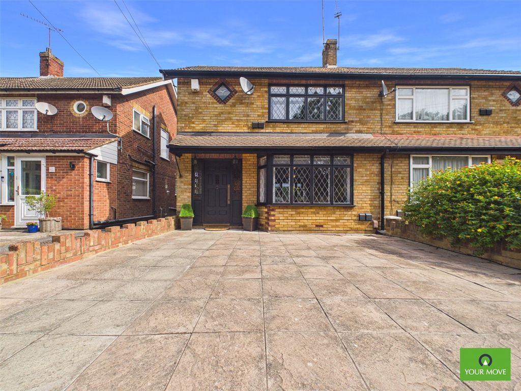 Property photo 1 of 27 Picture No. 35