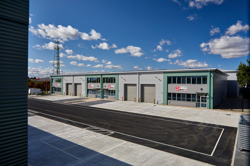 Property photo 1 of 3