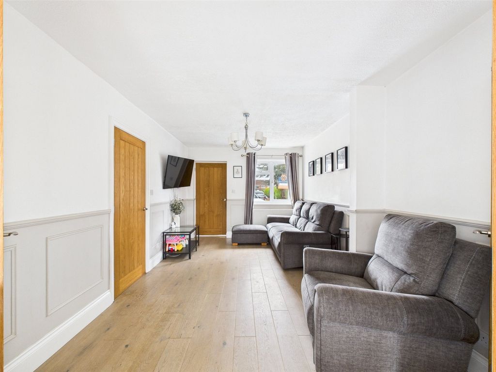 Property photo 3 of 17 Picture No. 23