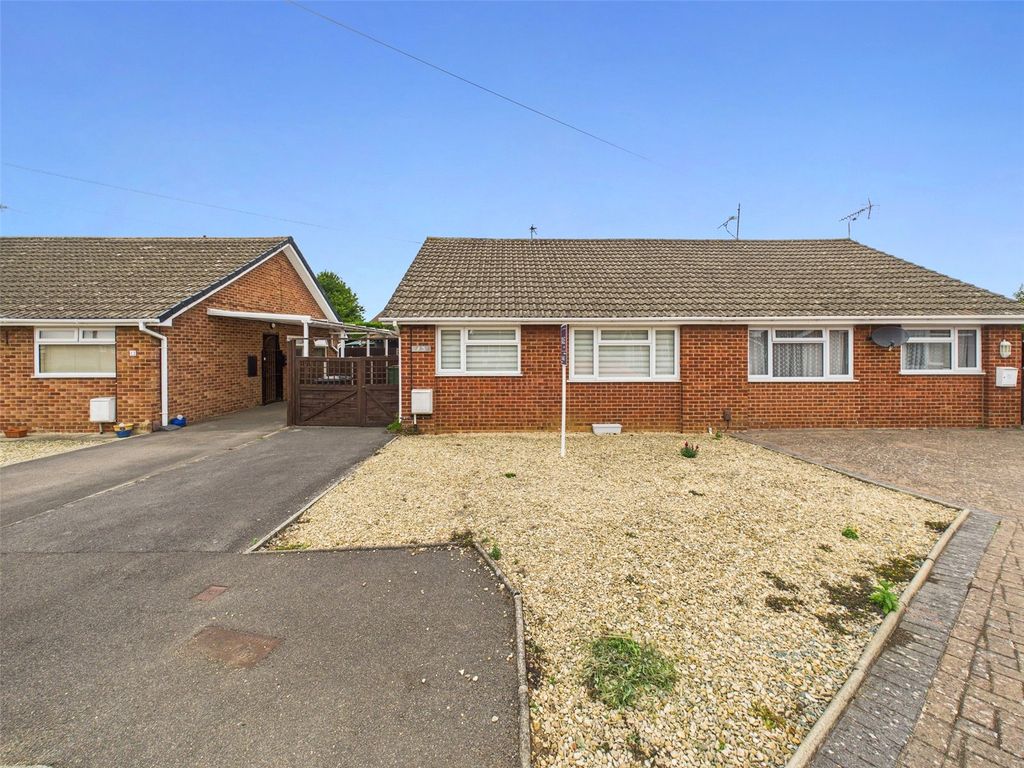 Property photo 1 of 10 Picture No. 16