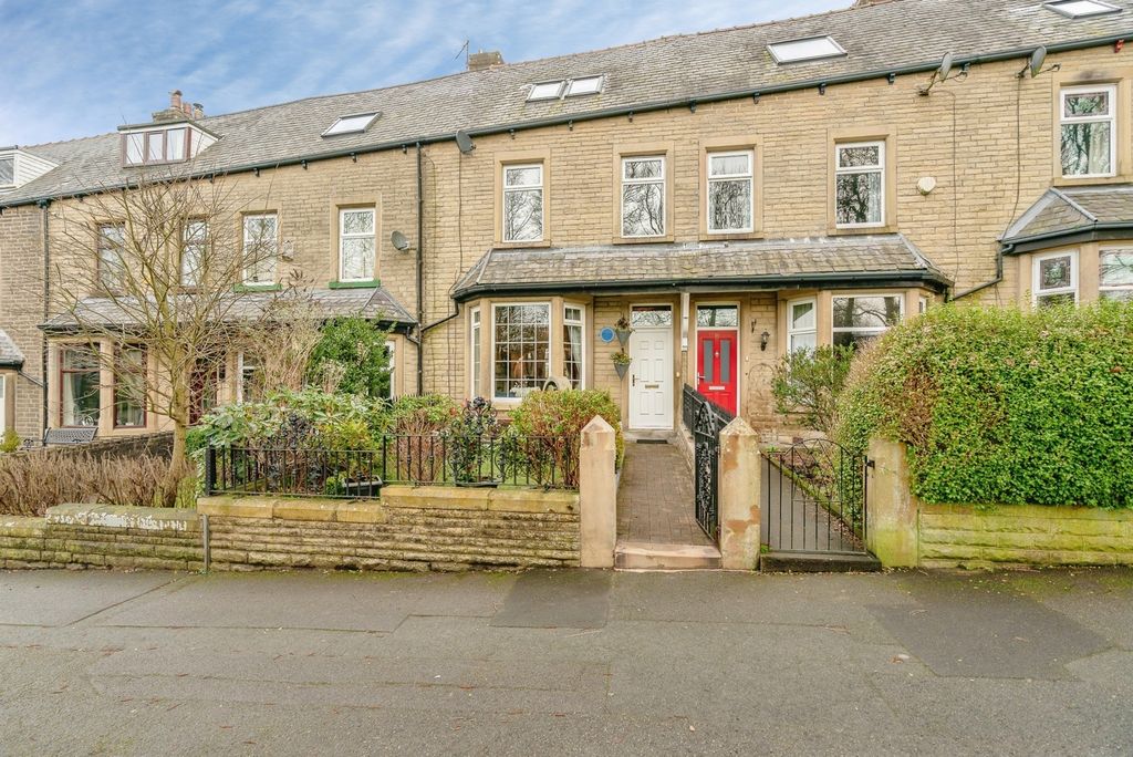 Property photo 1 of 30 Pbox-Img.Jpg