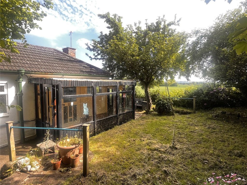 Property photo 2 of 14 Picture No. 52