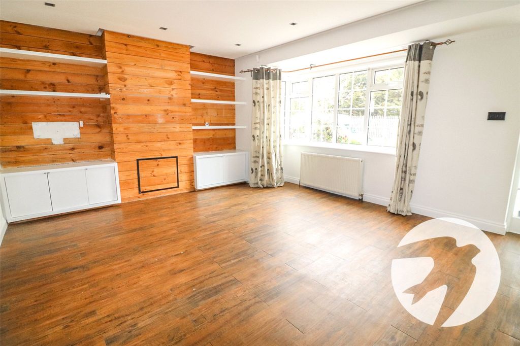 Property photo 3 of 16 Picture No. 53