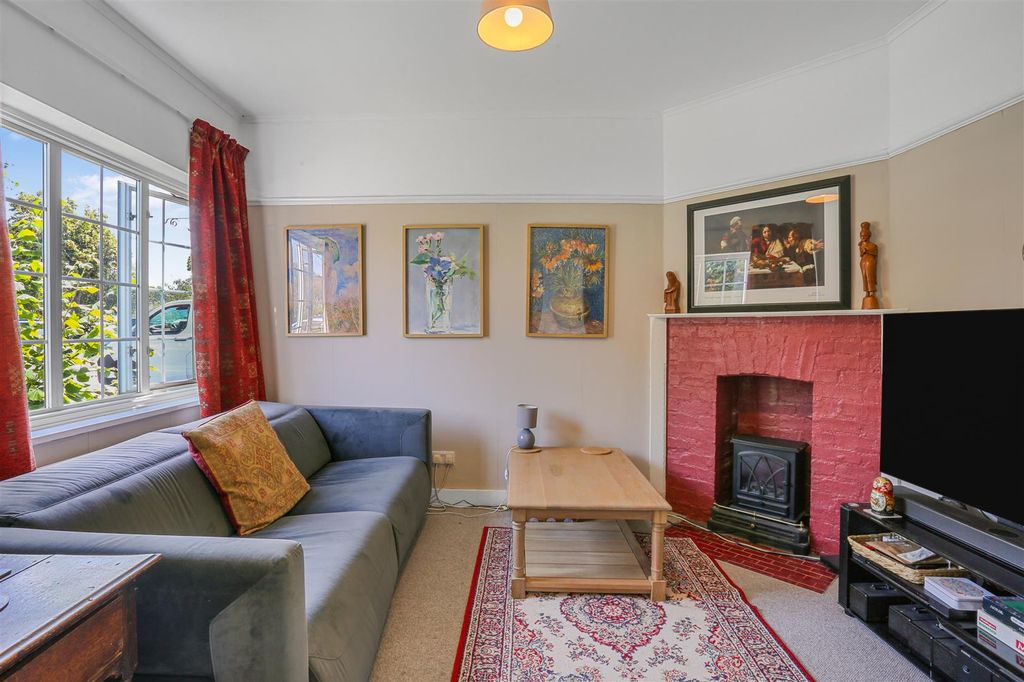 Property photo 2 of 20 1725640572 - 14.Jpg
