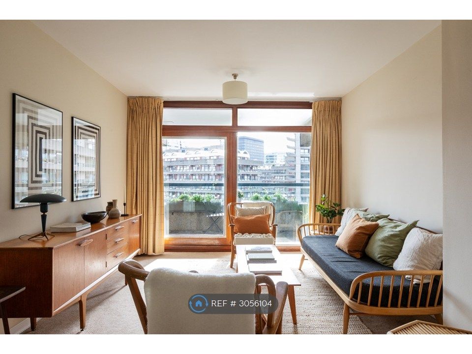 Property photo 1 of 15 Living Room Onto Balcony
