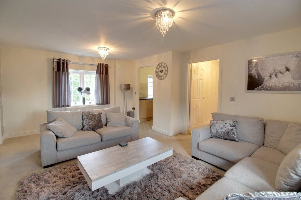 Property photo 3 of 7 Picture No. 42