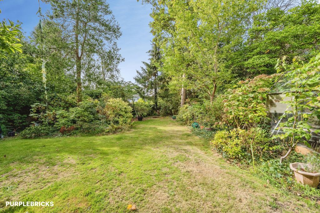 Property photo 2 of 19 Rear Garden