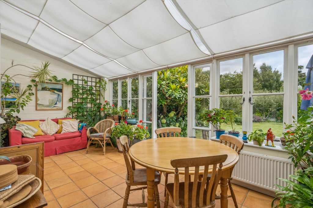 Property photo 3 of 16 Image