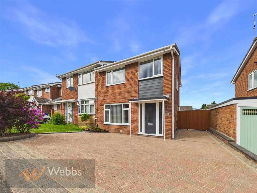 Property photo 1 of 15 Cam01407G0-Pr0185-Still015.Jpg