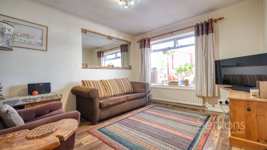 Property photo 3 of 31 Dscf3470_11