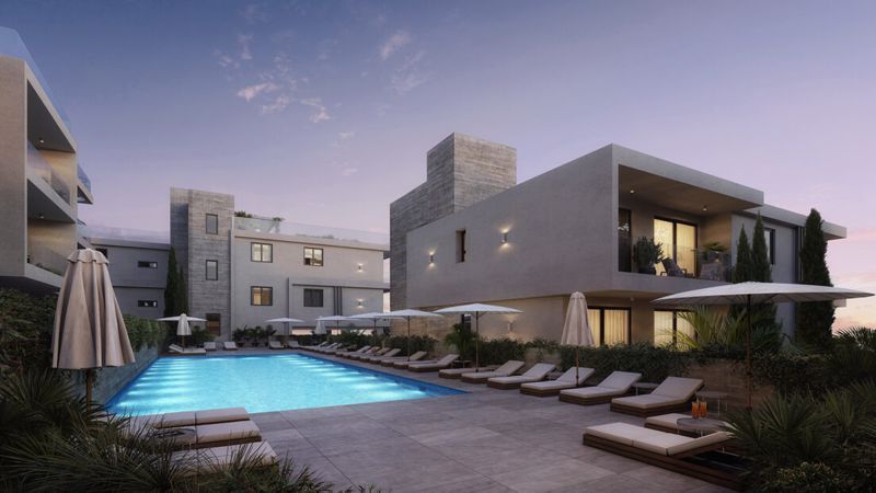 Property photo 1 of 11 Pool View Artist...