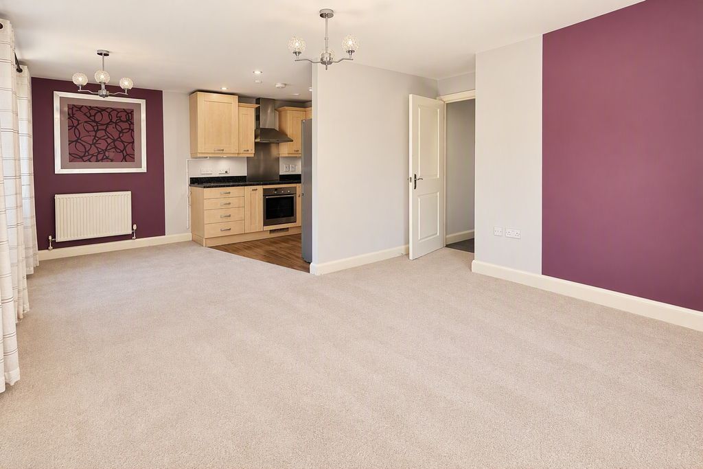 Property photo 3 of 8