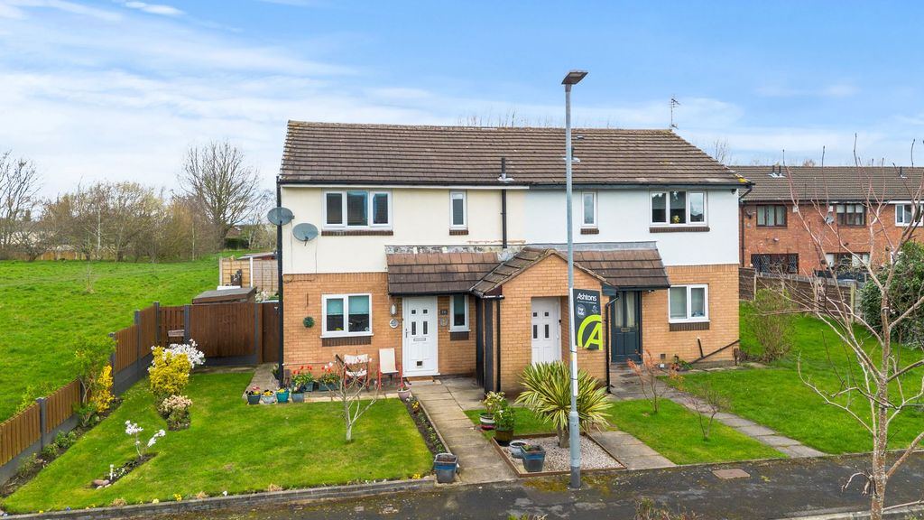 Property photo 1 of 8