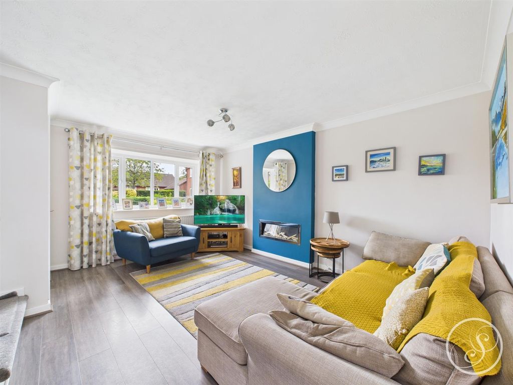 Property photo 2 of 20 Lounge/Diner