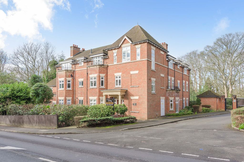 Property photo 1 of 21