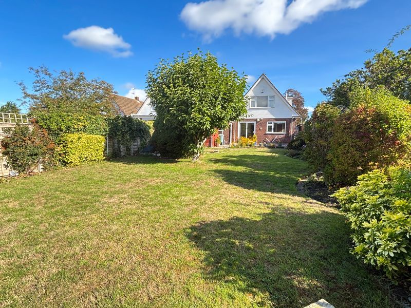 Property photo 3 of 17 Photo 13