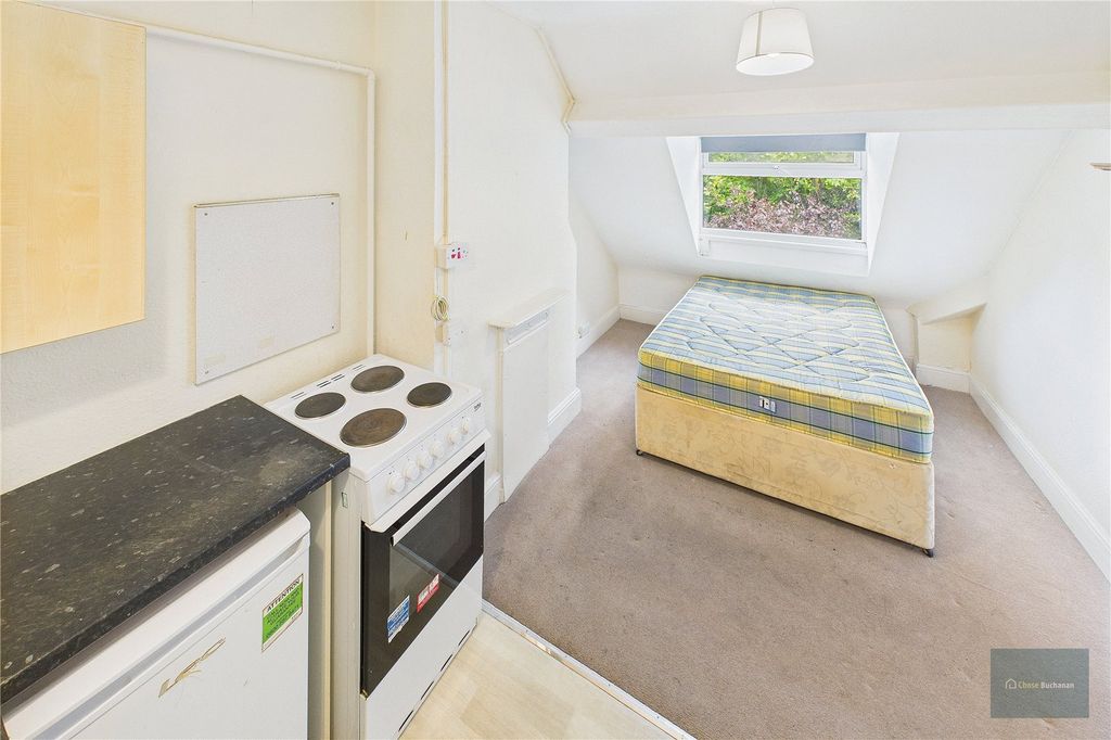 Property photo 3 of 5 Picture No. 13