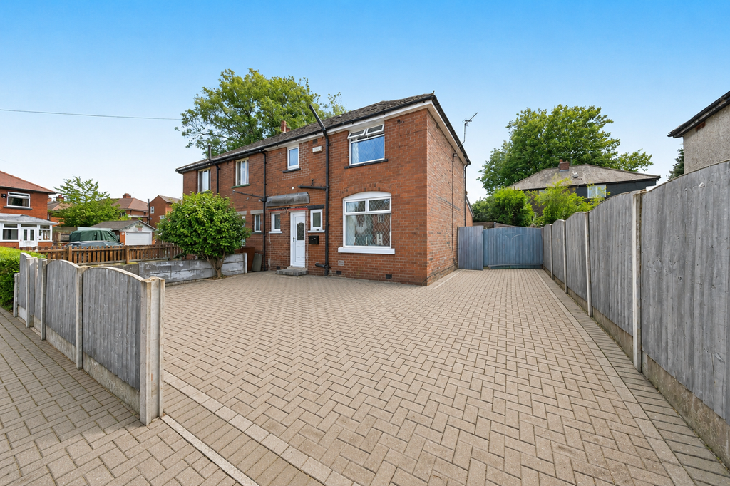 Property photo 1 of 29