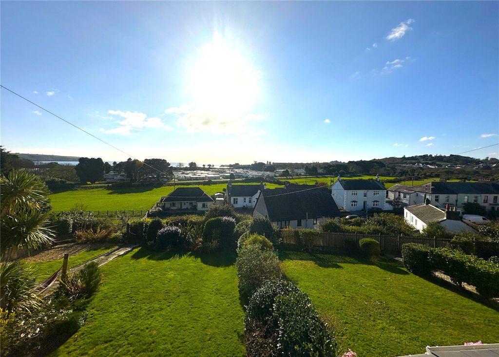 Property photo 2 of 40 Picture No. 98