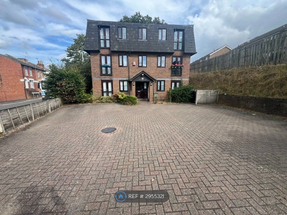 Property photo 1 of 7