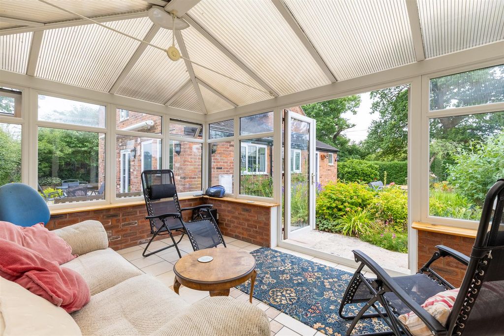 Property photo 2 of 32 Hollycottage-26.Jpg