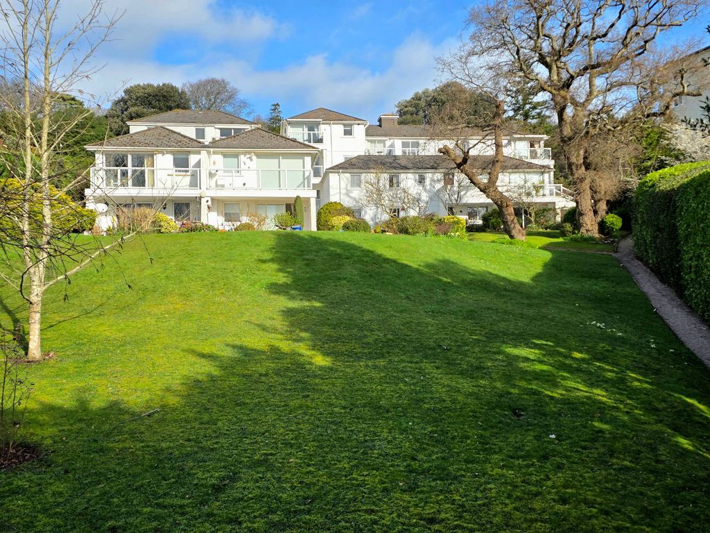 Property photo 3 of 22