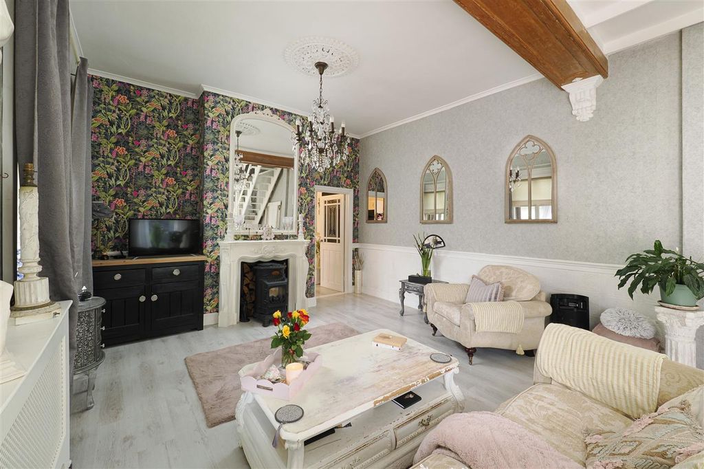 Property photo 1 of 28 Main Picture