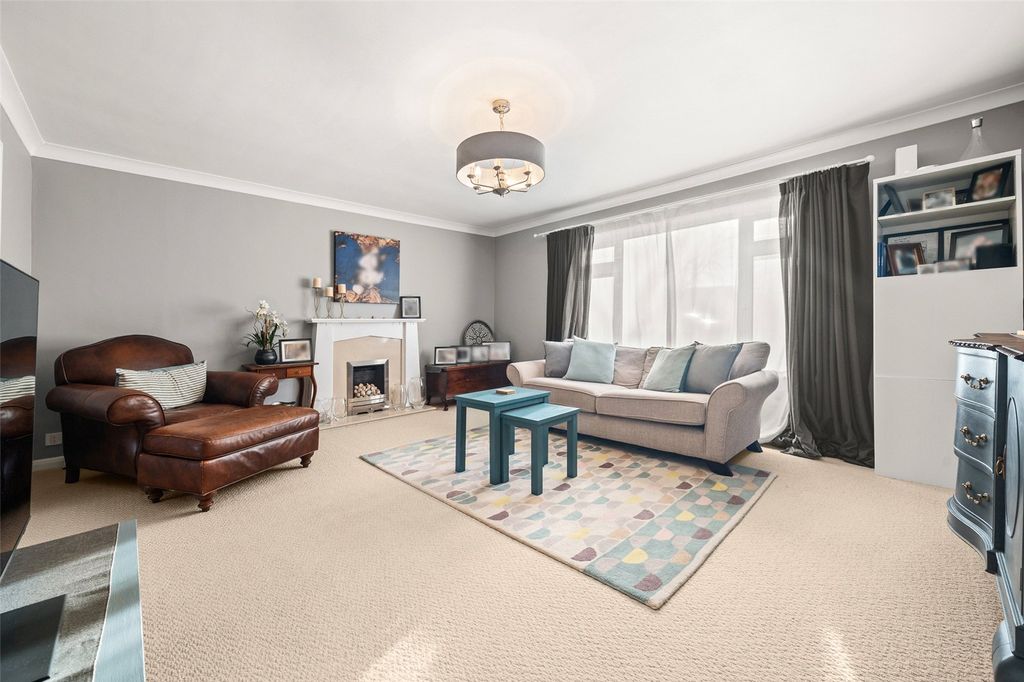 Property photo 3 of 15 Picture No. 11