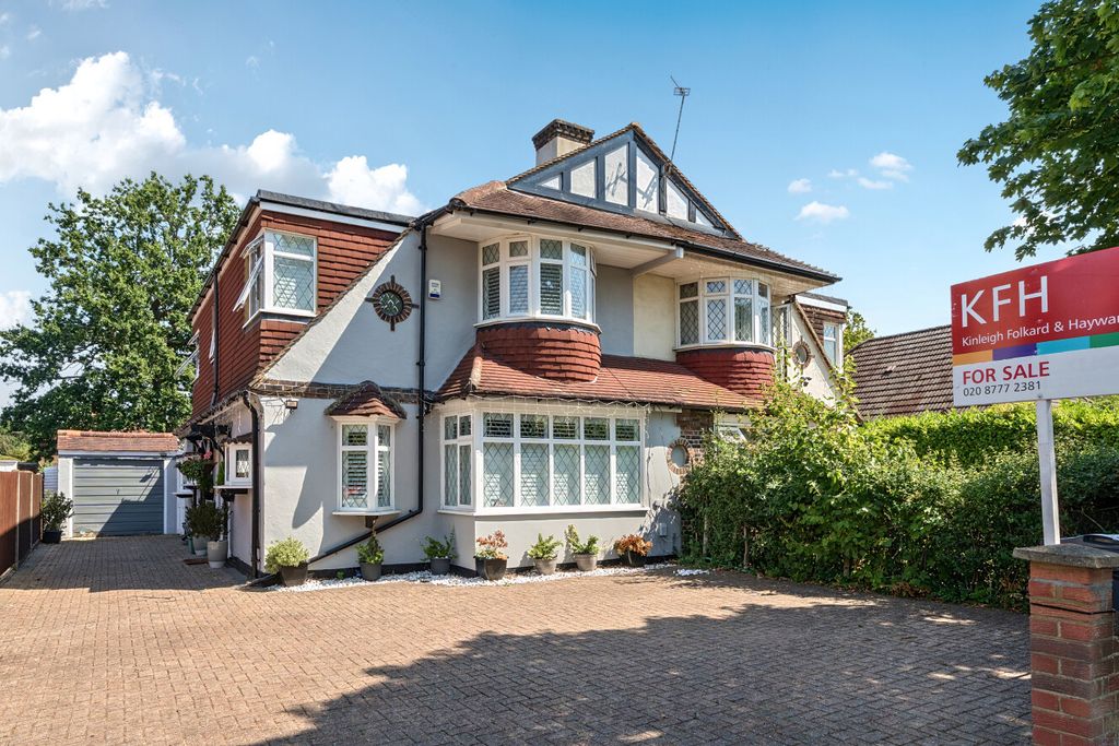 Property photo 1 of 22 1499459-3-6A70955...