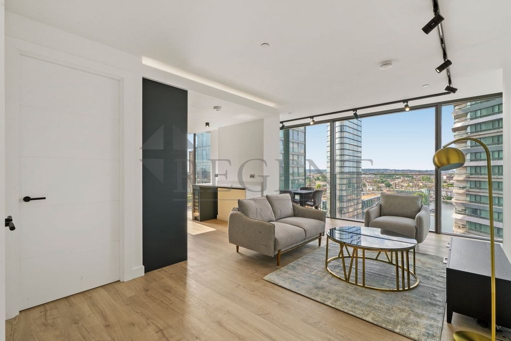 Property photo 3 of 13 Open Plan