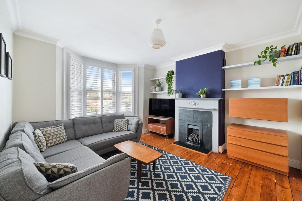 Property photo 2 of 14 Miles Road