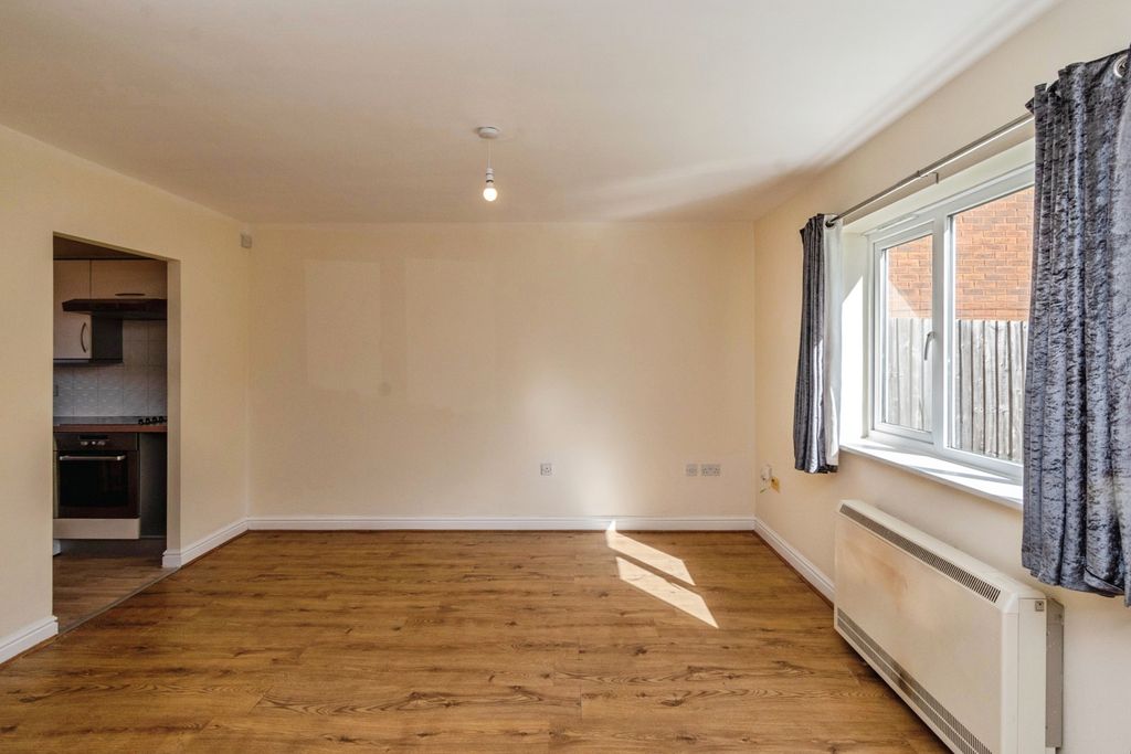 Property photo 2 of 13 Pbox-Img.Jpg