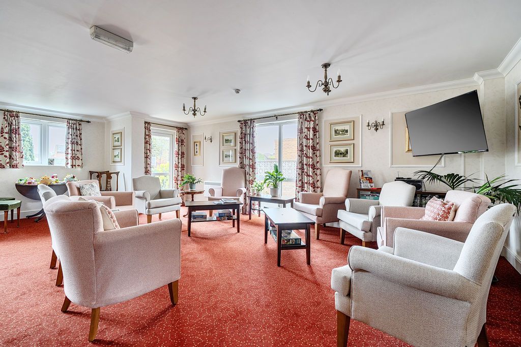 Property photo 3 of 11 Photo 3