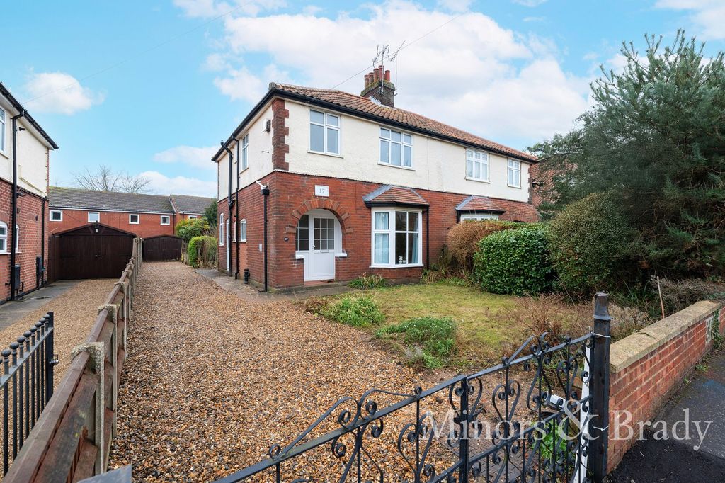 Property photo 1 of 16